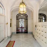 Boi Cozy Charming Apartment Trocadero